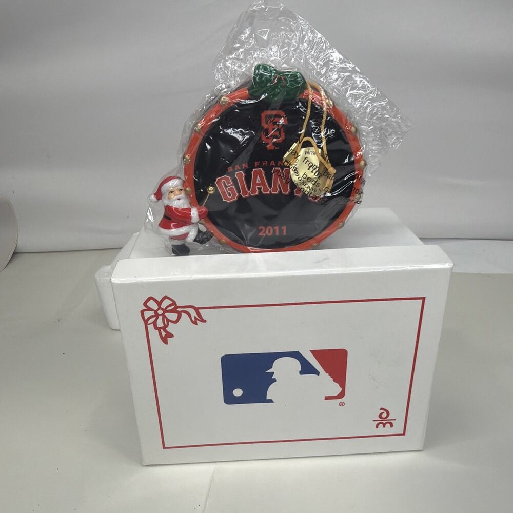 Danbury Mint MLB San Francisco Giants Christmas Ornament 2011 Santa With Drum